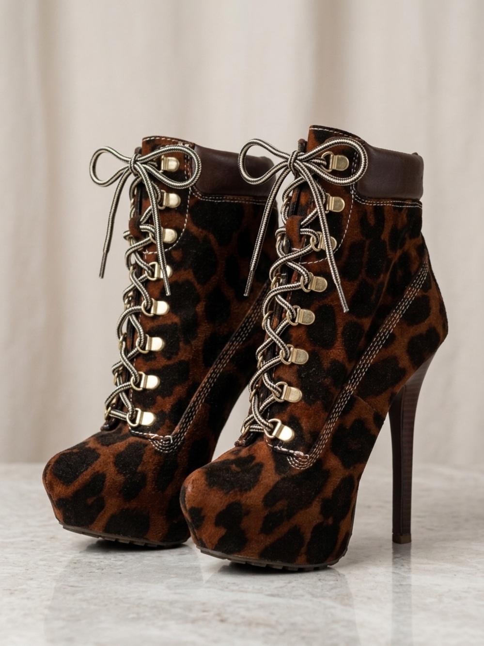 Leopard Print Lace-Up Platform Ankle Boots - Brown